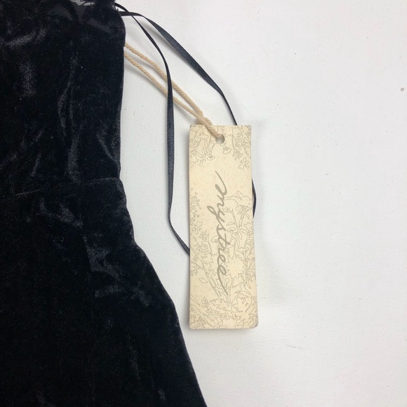 Mystree Black Velvet Devore Burnout Floral Sleeveless Tunic Top - Picture 3 of 11